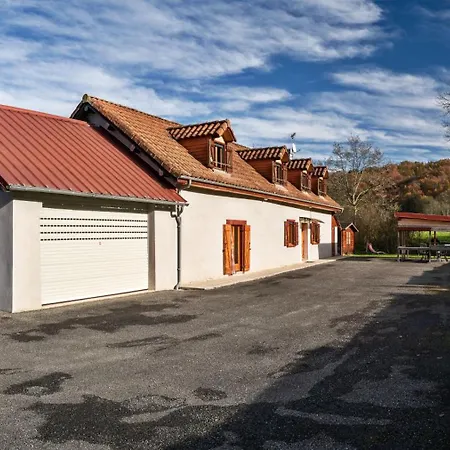 De Holiday home Benque (Hautes-Pyrenees)